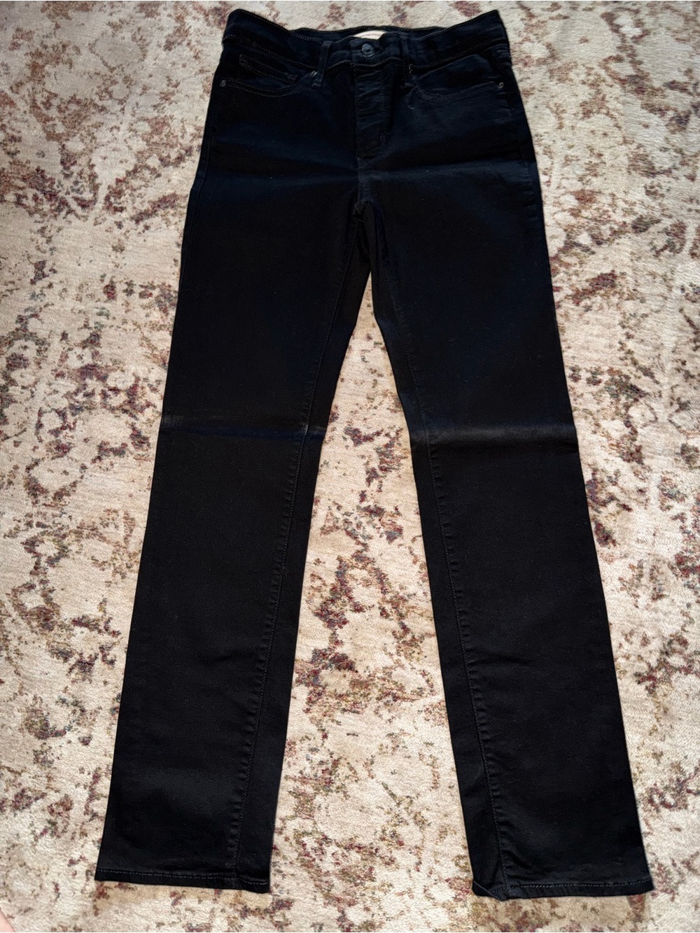 Classic Black Straight-Leg Jeans